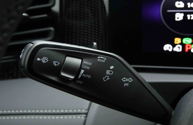VOLKSWAGEN_VOLKSWAGEN_TIGUAN_2653514_17.jpg