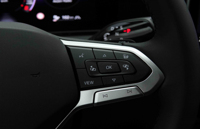 VOLKSWAGEN_VOLKSWAGEN_TIGUAN_2653514_20.jpg