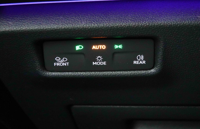 VOLKSWAGEN_VOLKSWAGEN_TIGUAN_2653514_21.jpg