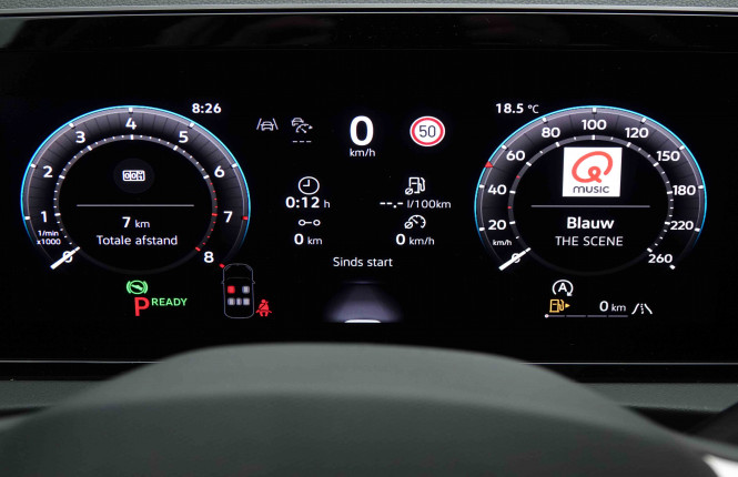 VOLKSWAGEN_VOLKSWAGEN_TIGUAN_2653515_16.jpg