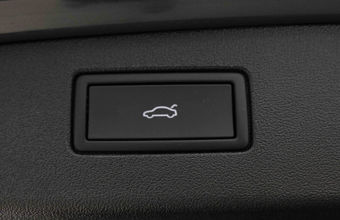 VOLKSWAGEN_VOLKSWAGEN_TIGUAN_2653515_6.jpg