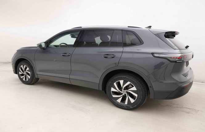 VOLKSWAGEN_VOLKSWAGEN_TIGUAN_2653516_27.jpg