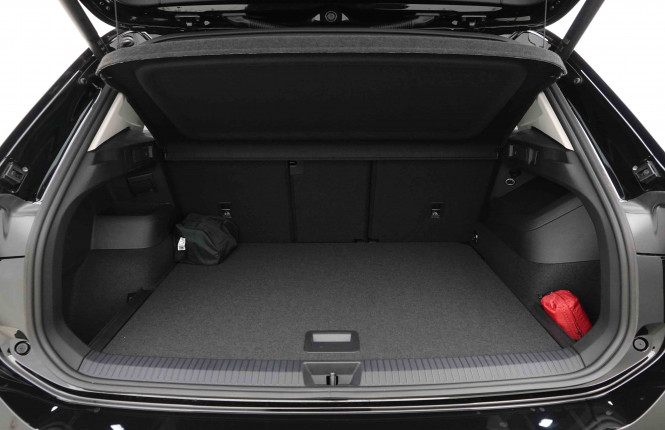 VOLKSWAGEN_VOLKSWAGEN_TIGUAN_2653519_5.jpg