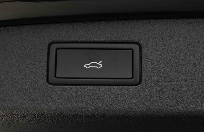 VOLKSWAGEN_VOLKSWAGEN_TIGUAN_2653520_6.jpg