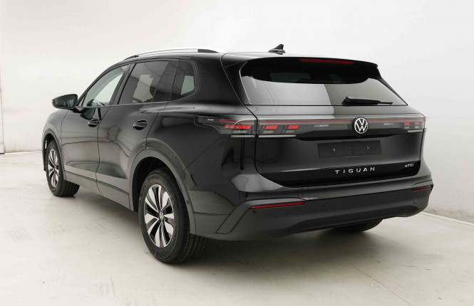 VOLKSWAGEN_VOLKSWAGEN_TIGUAN_2654012_29.jpg VOLKSWAGEN_VOLKSWAGEN_TIGUAN_2654012_29.jpg