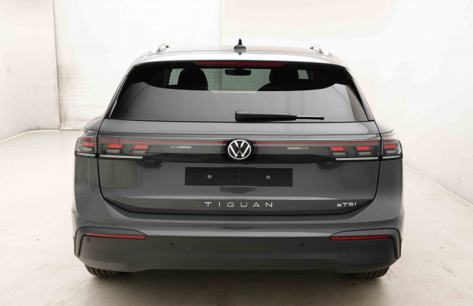 VOLKSWAGEN_VOLKSWAGEN_TIGUAN_2654015_29.jpg VOLKSWAGEN_VOLKSWAGEN_TIGUAN_2654015_29.jpg