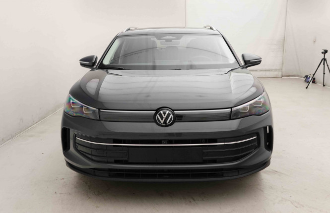 VOLKSWAGEN_VOLKSWAGEN_TIGUAN_2654016_26.jpg VOLKSWAGEN_VOLKSWAGEN_TIGUAN_2654016_26.jpg