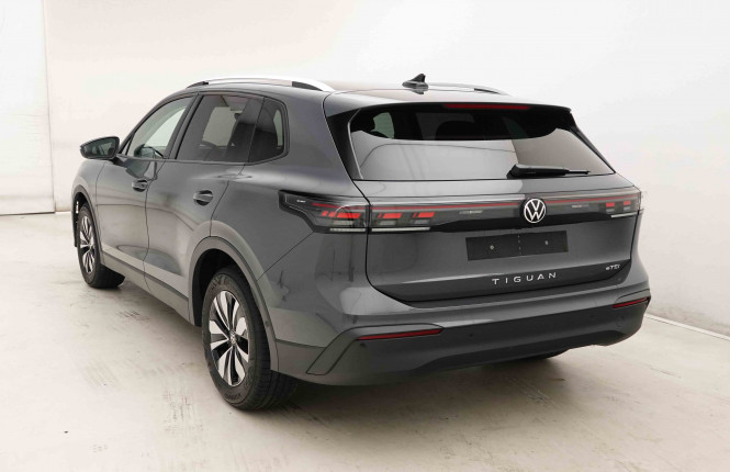 VOLKSWAGEN_VOLKSWAGEN_TIGUAN_2654016_28.jpg VOLKSWAGEN_VOLKSWAGEN_TIGUAN_2654016_28.jpg