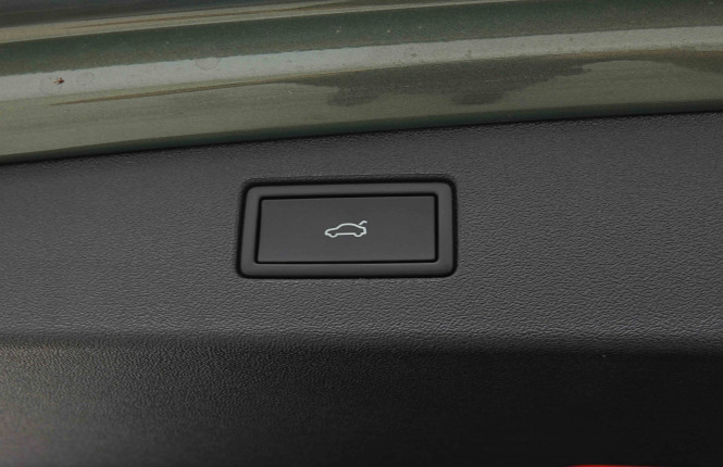 VOLKSWAGEN_VOLKSWAGEN_TIGUAN_2654017_6.jpg