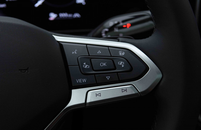 VOLKSWAGEN_VOLKSWAGEN_TIGUAN_2654136_20.jpg