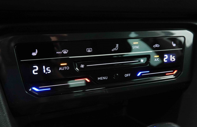 VOLKSWAGEN_VOLKSWAGEN_TIGUAN_2654206_13.jpg VOLKSWAGEN_VOLKSWAGEN_TIGUAN_2654206_13.jpg