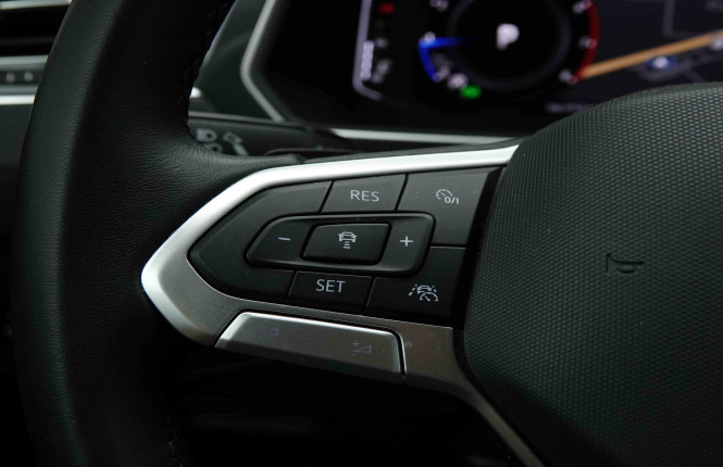VOLKSWAGEN_VOLKSWAGEN_TIGUAN_2654206_17.jpg VOLKSWAGEN_VOLKSWAGEN_TIGUAN_2654206_17.jpg
