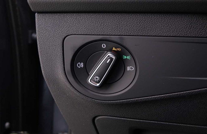 VOLKSWAGEN_VOLKSWAGEN_TIGUAN_2654292_57.jpg VOLKSWAGEN_VOLKSWAGEN_TIGUAN_2654292_57.jpg
