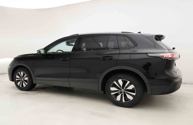 VOLKSWAGEN_VOLKSWAGEN_TIGUAN_2654328_26.jpg