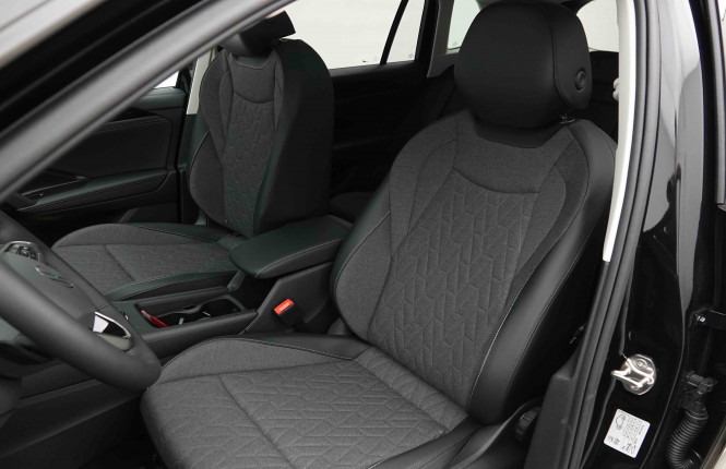 VOLKSWAGEN_VOLKSWAGEN_TIGUAN_2654328_7.jpg
