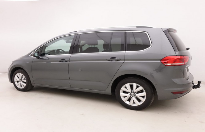 VOLKSWAGEN_VOLKSWAGEN_TOURAN_2236883_29.jpg