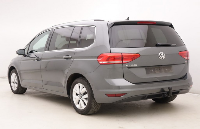 VOLKSWAGEN_VOLKSWAGEN_TOURAN_2236883_30.jpg