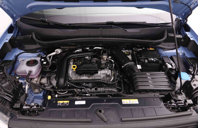 VOLKSWAGEN_VOLKSWAGEN_T_CROSS_2549665_22.jpg