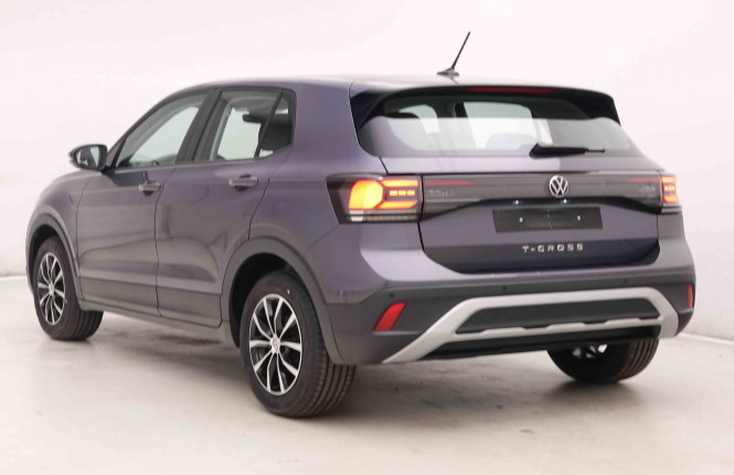 VOLKSWAGEN_VOLKSWAGEN_T_CROSS_2551147_26.jpg