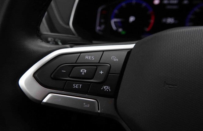 VOLKSWAGEN_VOLKSWAGEN_T_CROSS_2652365_16.jpg VOLKSWAGEN_VOLKSWAGEN_T_CROSS_2652365_16.jpg