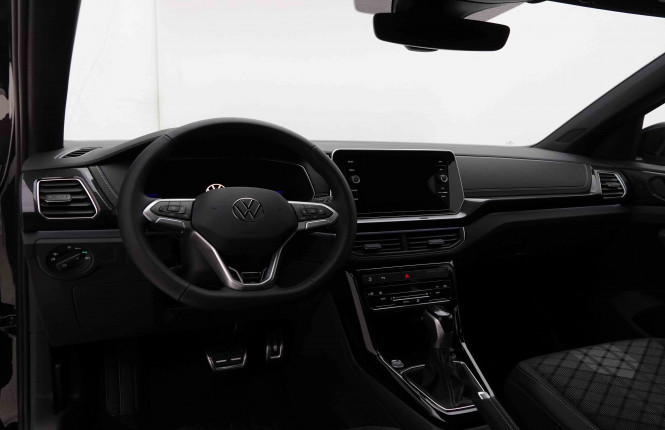 VOLKSWAGEN_VOLKSWAGEN_T_CROSS_2653180_7.jpg VOLKSWAGEN_VOLKSWAGEN_T_CROSS_2653180_7.jpg
