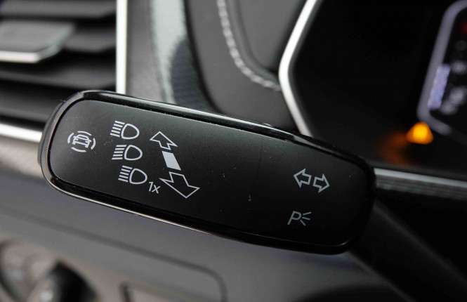 VOLKSWAGEN_VOLKSWAGEN_T_CROSS_2653242_43.jpg