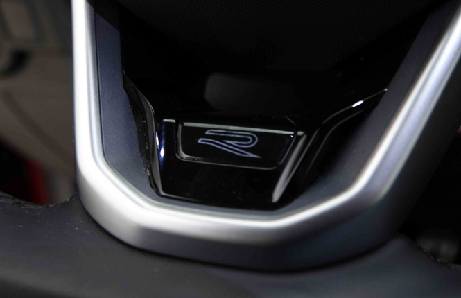 VOLKSWAGEN_VOLKSWAGEN_T_CROSS_2653242_47.jpg