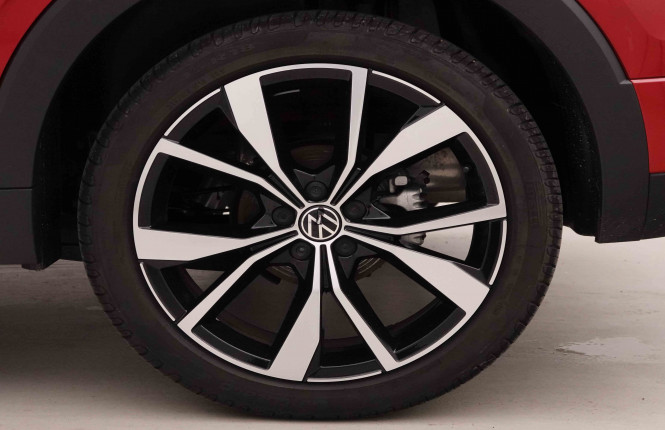 VOLKSWAGEN_VOLKSWAGEN_T_CROSS_2653242_70.jpg