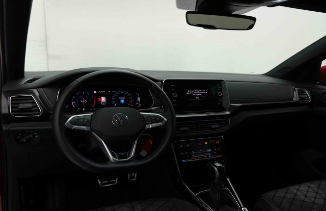 VOLKSWAGEN_VOLKSWAGEN_T_CROSS_2653243_62.jpg