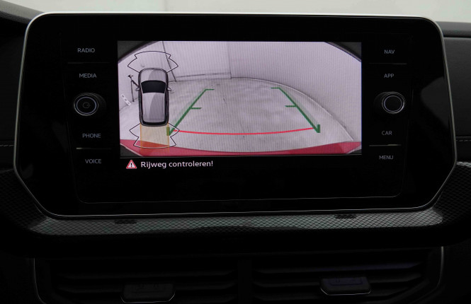 VOLKSWAGEN_VOLKSWAGEN_T_CROSS_2653243_65.jpg