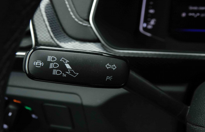 VOLKSWAGEN_VOLKSWAGEN_T_CROSS_2653245_14.jpg VOLKSWAGEN_VOLKSWAGEN_T_CROSS_2653245_14.jpg
