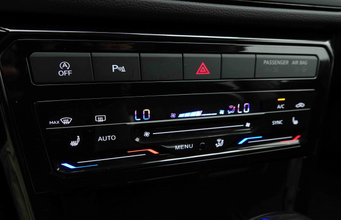 VOLKSWAGEN_VOLKSWAGEN_T_CROSS_2653623_12.jpg