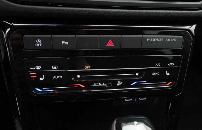 VOLKSWAGEN_VOLKSWAGEN_T_CROSS_2653625_12.jpg