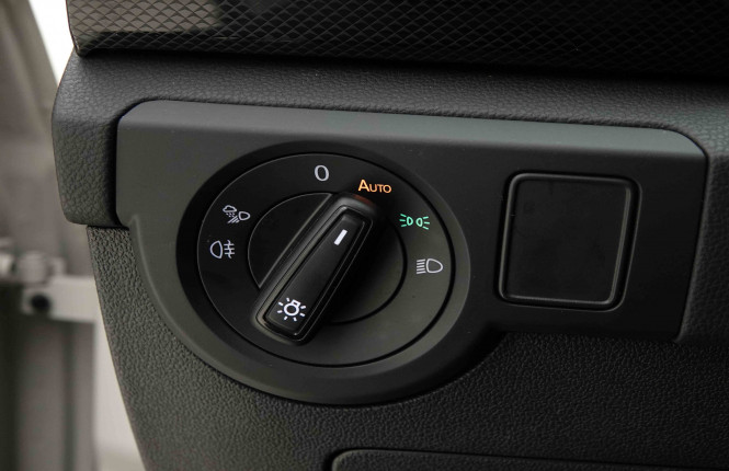 VOLKSWAGEN_VOLKSWAGEN_T_CROSS_2653625_18.jpg