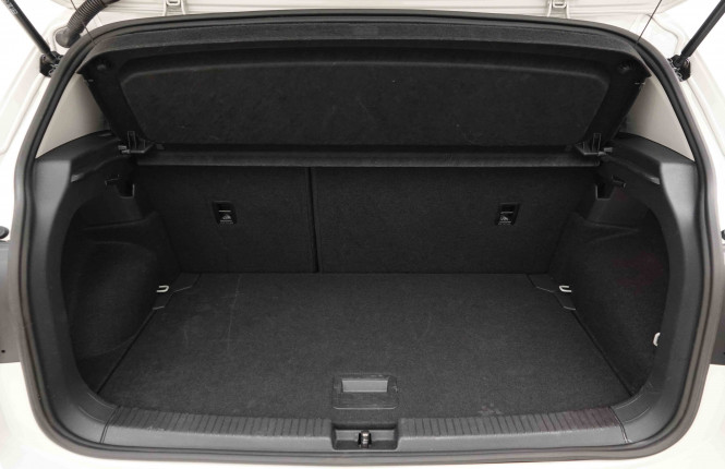 VOLKSWAGEN_VOLKSWAGEN_T_CROSS_2653625_5.jpg