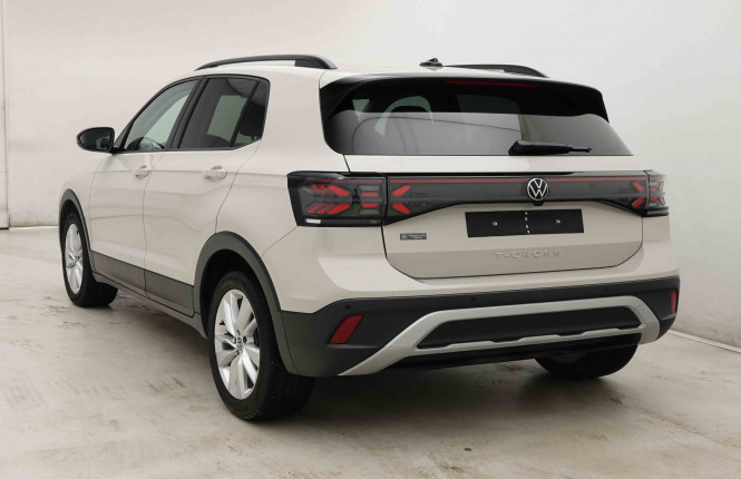 VOLKSWAGEN_VOLKSWAGEN_T_CROSS_2653626_26.jpg