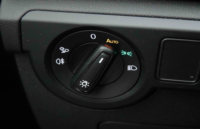 VOLKSWAGEN_VOLKSWAGEN_T_CROSS_2653629_19.jpg