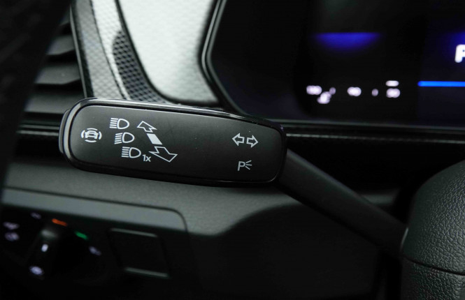 VOLKSWAGEN_VOLKSWAGEN_T_CROSS_2653630_14.jpg