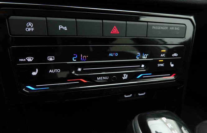 VOLKSWAGEN_VOLKSWAGEN_T_CROSS_2653633_12.jpg VOLKSWAGEN_VOLKSWAGEN_T_CROSS_2653633_12.jpg