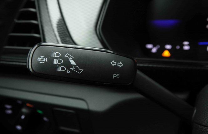 VOLKSWAGEN_VOLKSWAGEN_T_CROSS_2653633_14.jpg VOLKSWAGEN_VOLKSWAGEN_T_CROSS_2653633_14.jpg