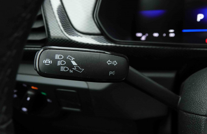 VOLKSWAGEN_VOLKSWAGEN_T_CROSS_2653636_14.jpg