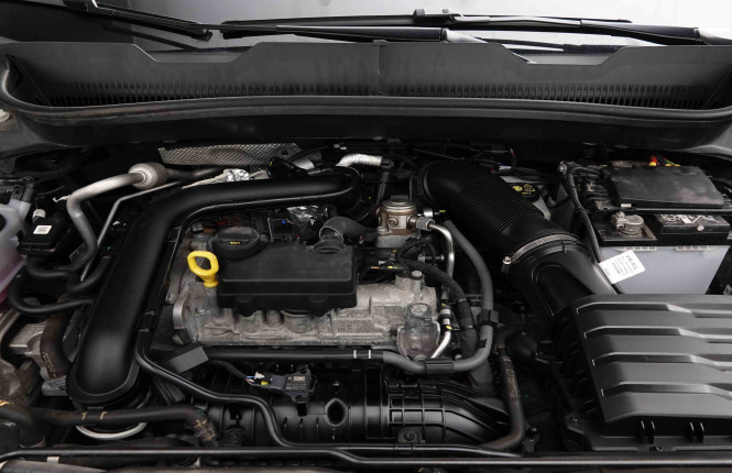 VOLKSWAGEN_VOLKSWAGEN_T_CROSS_2653636_21.jpg