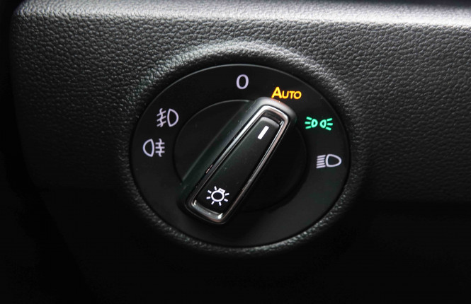 VOLKSWAGEN_VOLKSWAGEN_T_ROC_2549806_14.jpg