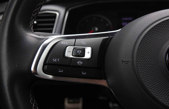 VOLKSWAGEN_VOLKSWAGEN_T_ROC_2549806_24.jpg
