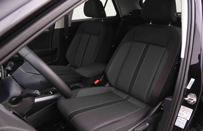VOLKSWAGEN_VOLKSWAGEN_T_ROC_2550491_6.jpg