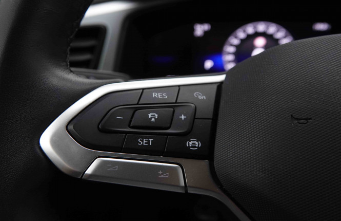 VOLKSWAGEN_VOLKSWAGEN_T_ROC_2550529_19.jpg