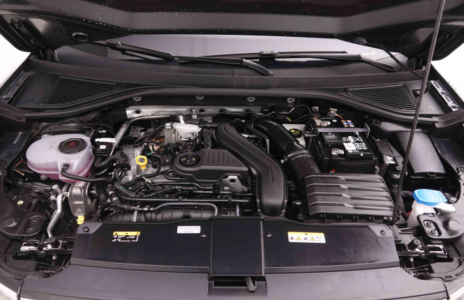 VOLKSWAGEN_VOLKSWAGEN_T_ROC_2550530_23.jpg