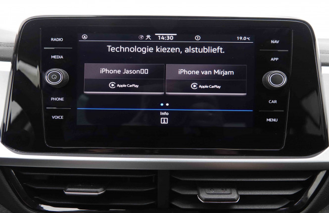 VOLKSWAGEN_VOLKSWAGEN_T_ROC_2550531_13.jpg