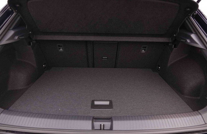 VOLKSWAGEN_VOLKSWAGEN_T_ROC_2551453_5.jpg