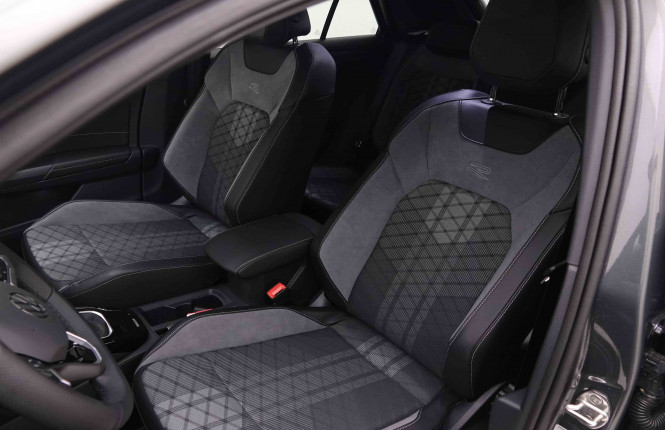 VOLKSWAGEN_VOLKSWAGEN_T_ROC_2551457_7.jpg